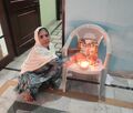 बलिदान दिवस पर श्रद्धांजलि अर्पित करते हुए वीरांगना श्रीमती राजबाला देवी