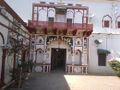 राजा महेन्द्र सिंह पुत्र स्व श्री कुंवर गुलजार सिंह पिसावा , किले के अन्दर का मुख्य द्वार